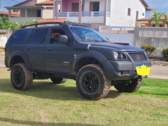 MITSUBISHI PAJERO 2.8 GLS 4X4 8V TURBO DIESEL 4P MANUAL
